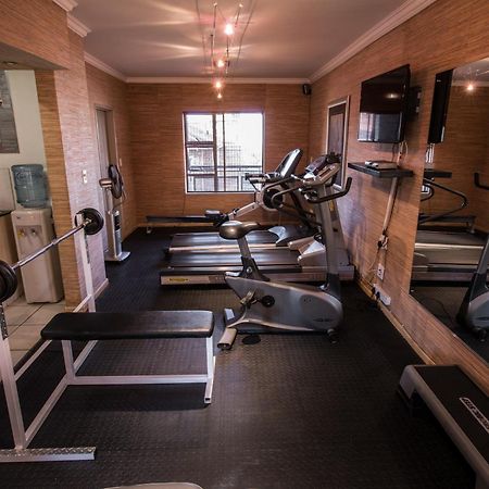Prestige Apartments Sandton At Westpoint Johannesburg Room photo