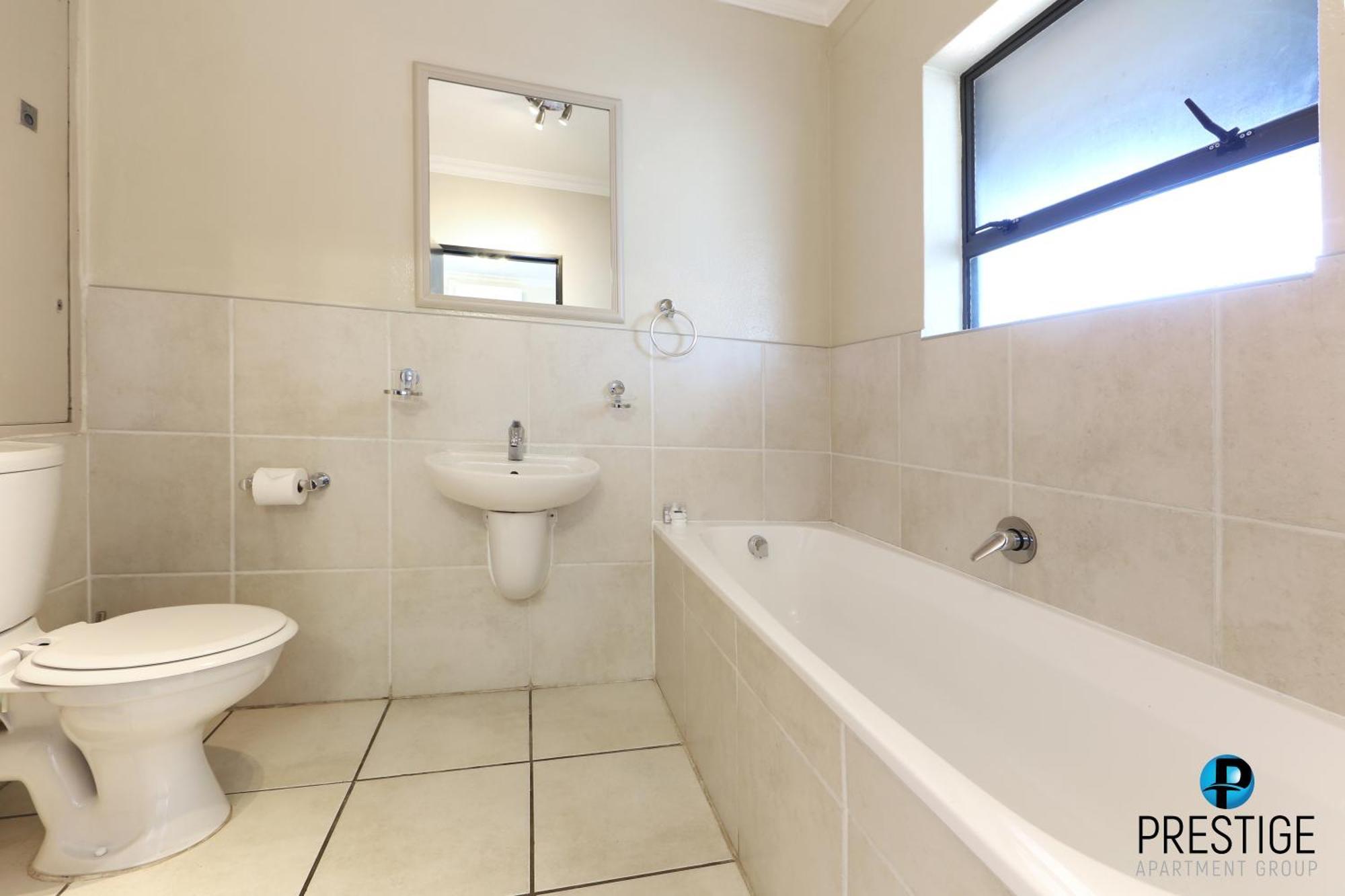 Prestige Apartments Sandton At Westpoint Johannesburg Exterior photo