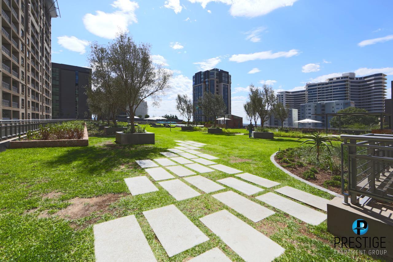 Prestige Apartments Sandton At Westpoint Johannesburg Exterior photo